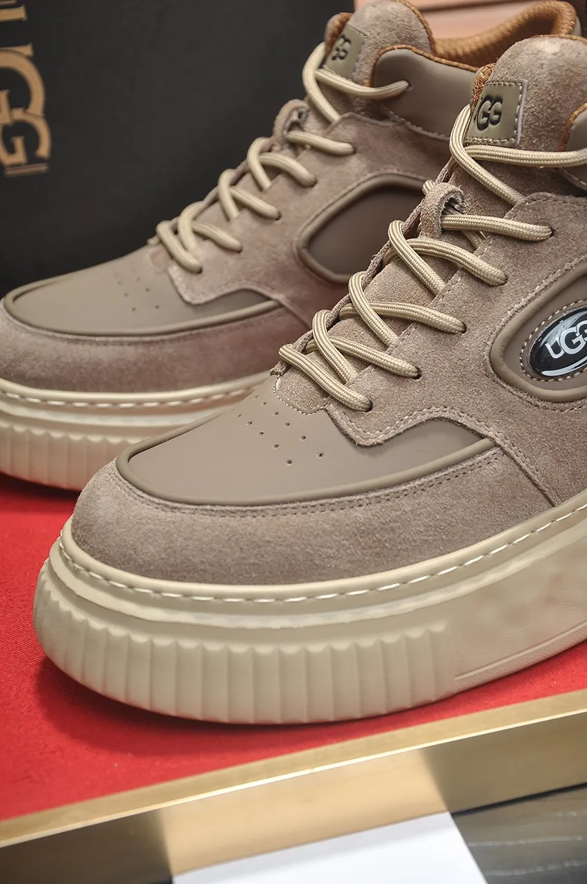 Men's shoes 💰640💶 [UGG] (full wool lining) top-end high-quality fur-in-one warm snow boots from Australia's warm luxury brand men's shoes, UGG-5877 official website synchronized, made of imported cowhide, carefully sewn...Imported rubber foam outsole (comfortable, soft, wear-resistant) The quality is really great...Exquisite workmanship, you can't put it down at first sight, available in sizes 39-44